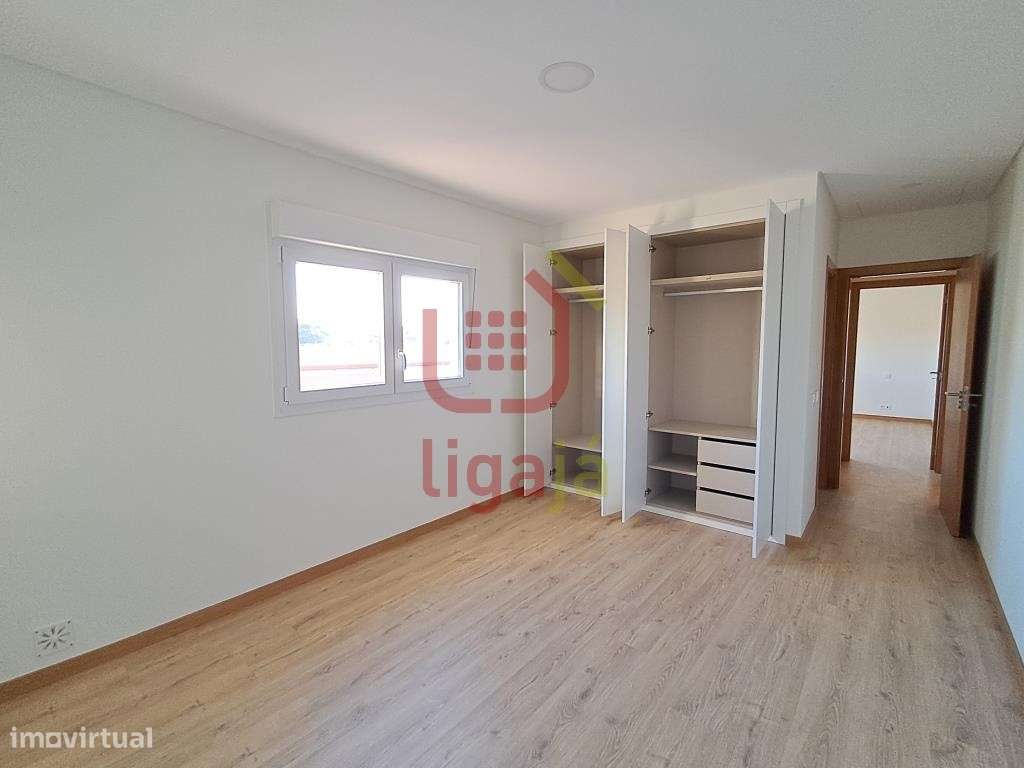 Moradia Térrea T3, Fátima!-14