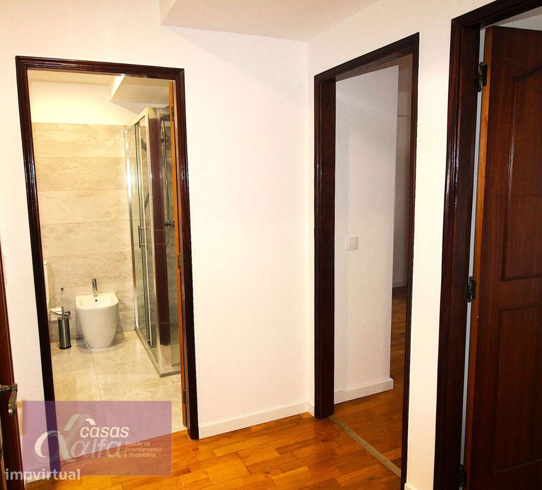 Apartamento T3 Remodelado próximo do centro de Leiria-14