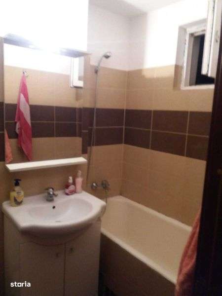 Proprietar Inchiriez Apartament 2 Camere Zona Complex - Imagine principală: 4/4