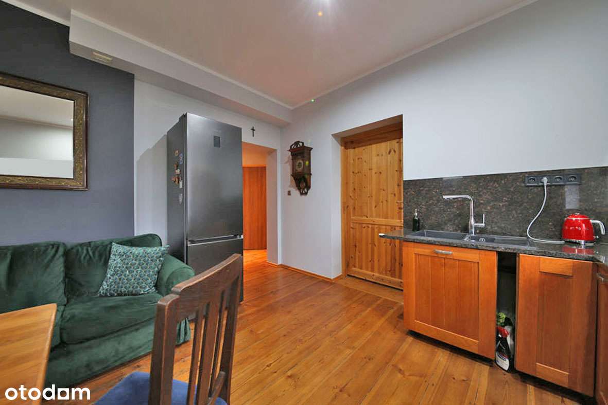 Super lokalizacja, tuż przy Parku Szczytnickim.-9