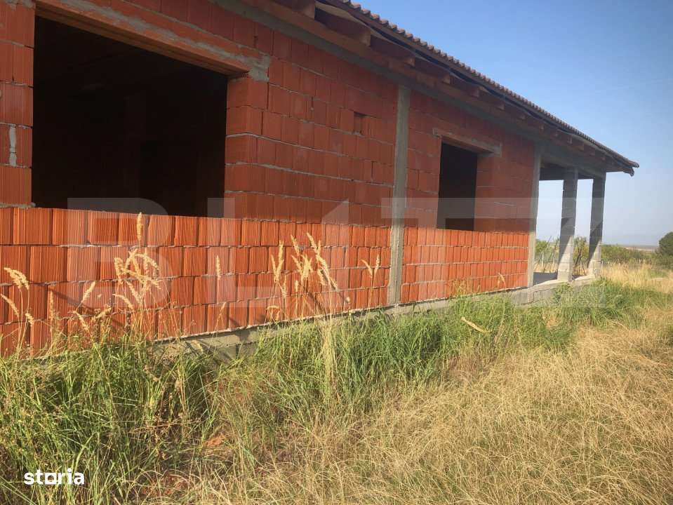 Casa la Rosu in centru  Viile Satu Mare - Imagine principală: 2/9