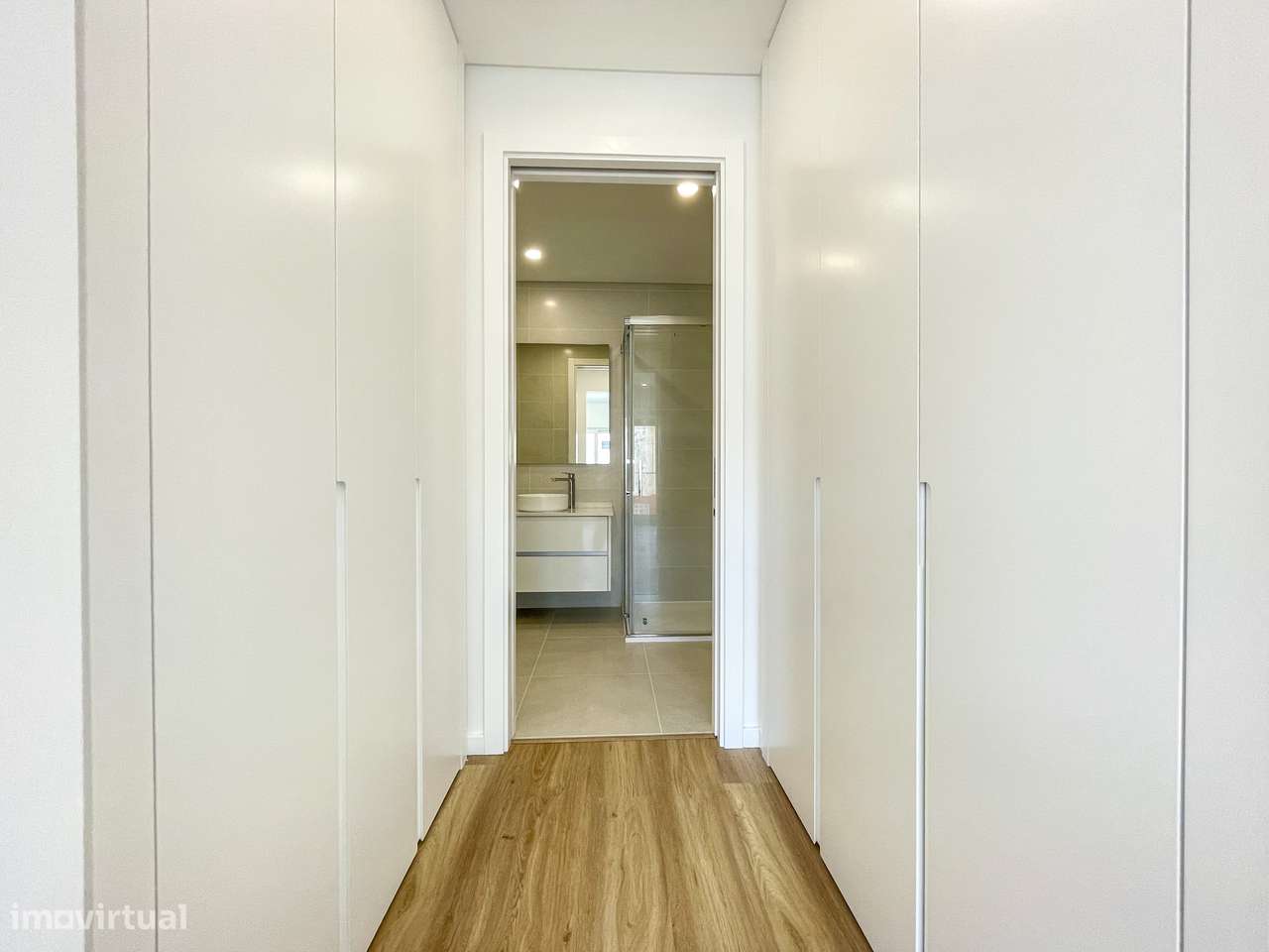 Moradia T4 com Piscina - Santa Iria de Azoia (Bairro da Salvação)-19