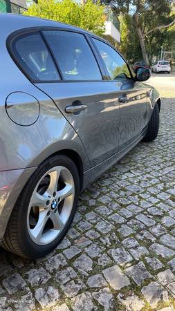 BMW 130 i Aut. - 24