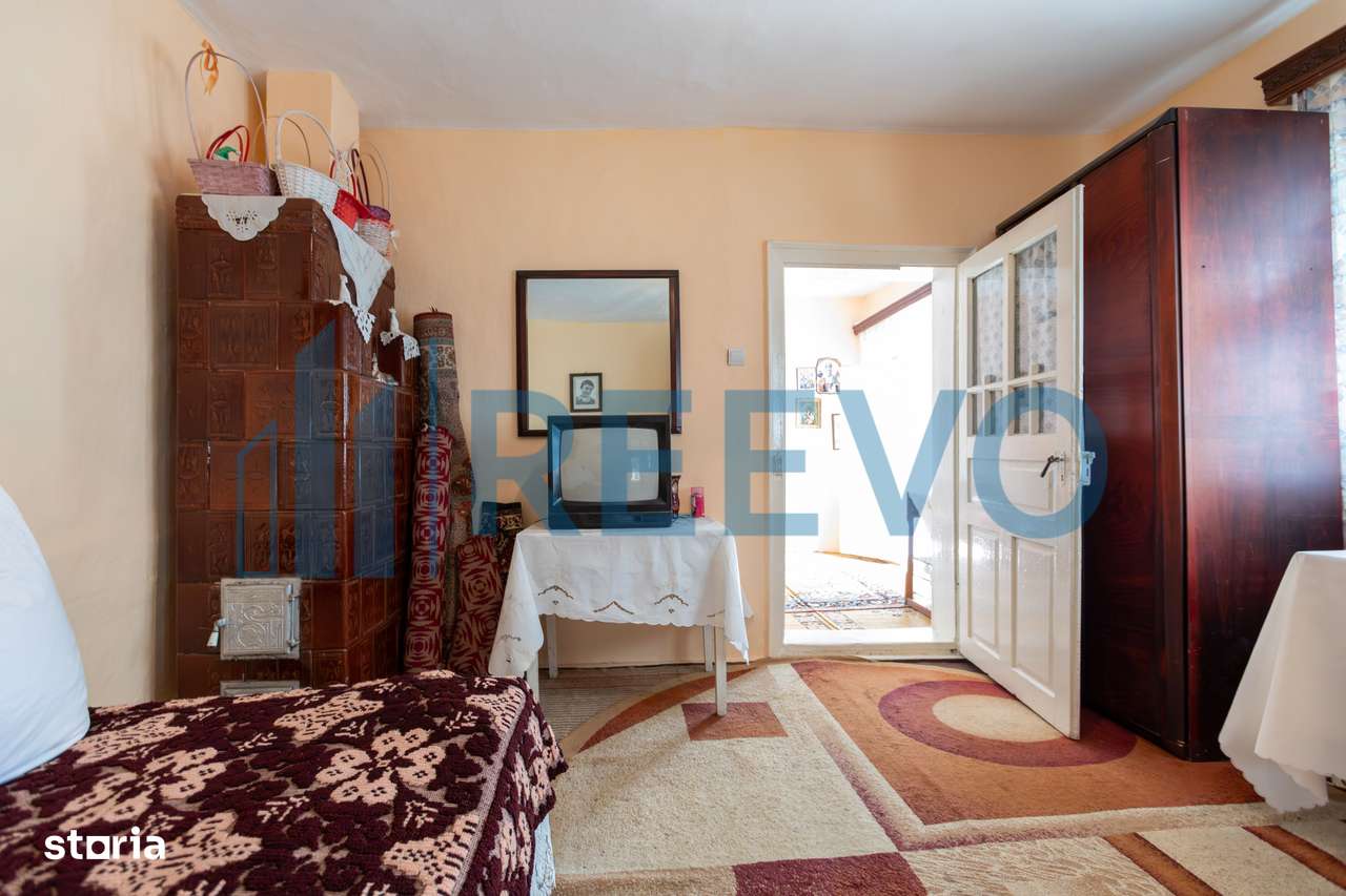 Casa si teren 3365mp Sascut-8