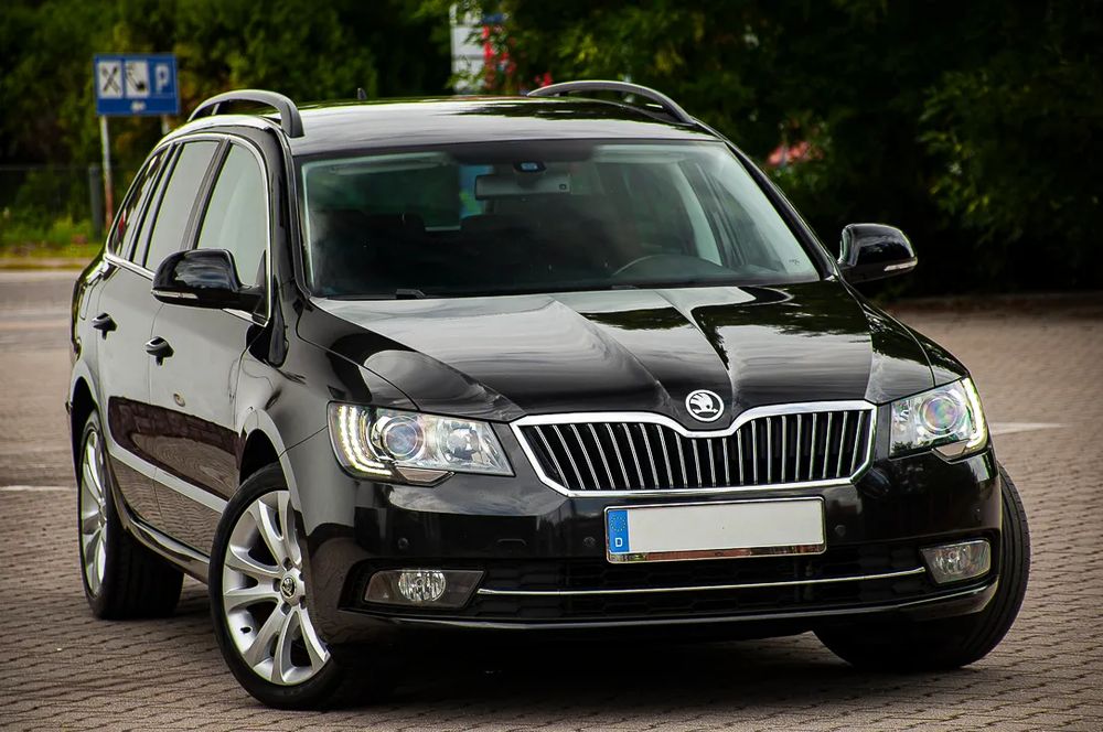 Skoda Superb II (2008-2018) 2.0 TDI Green tec DSG Elegance 2014