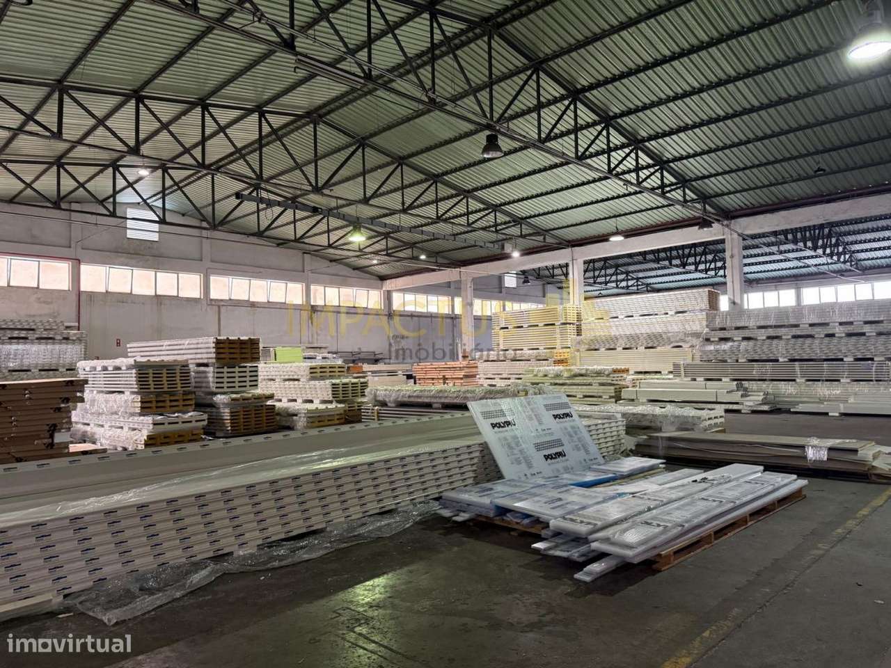 Armazém em Zona Industrial - Grande imagem: 5/15