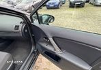 Toyota Avensis 1.8 Sol plus NAVI - 20