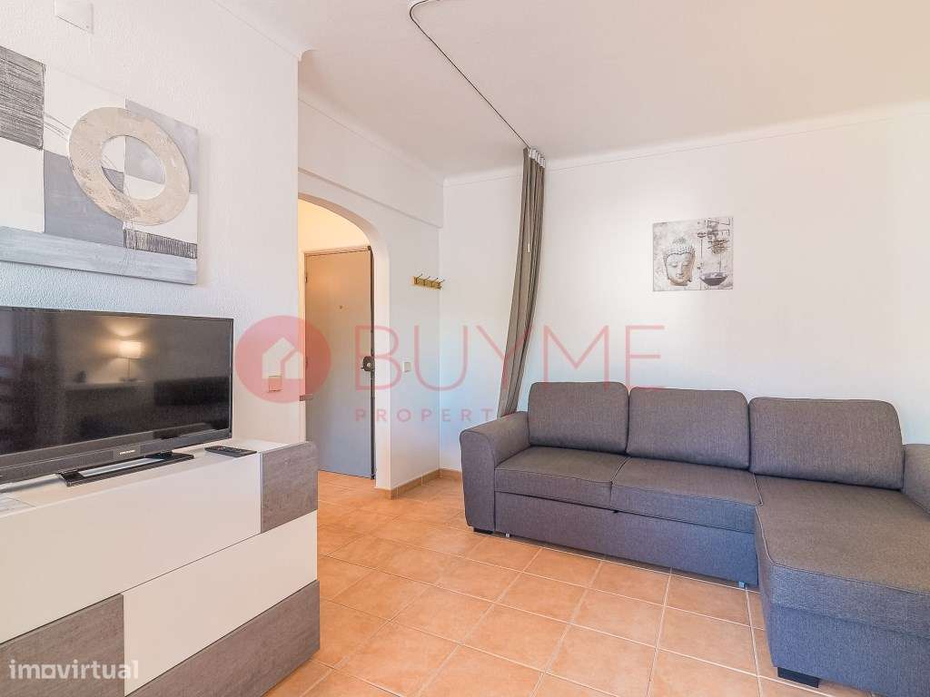 Apartamento T1 com Piscina e Vista Jardim em Vilamoura-8