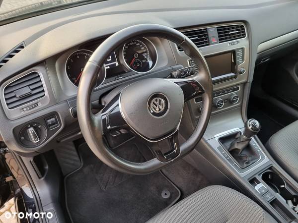 Volkswagen Golf VII 1.2 TSI BMT Trendline - 13