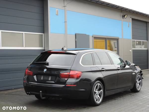 BMW Seria 5 525d xDrive Luxury Line - 4