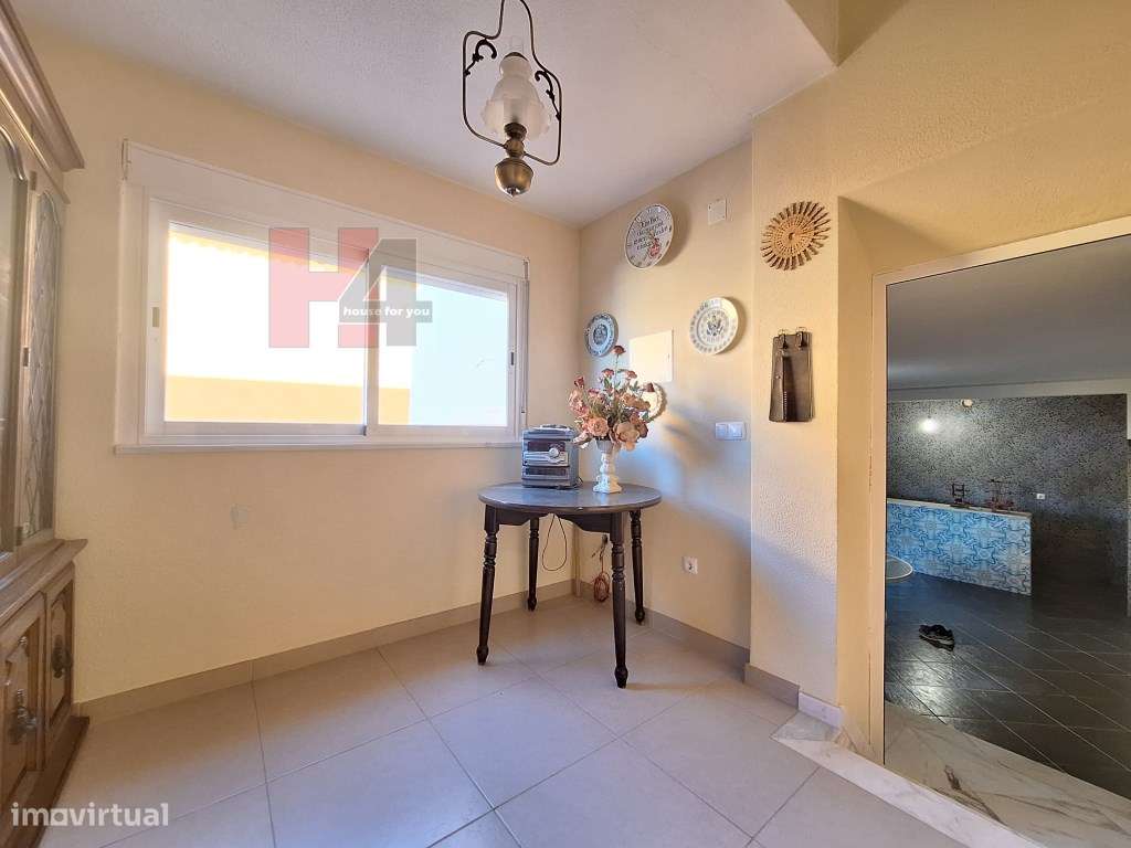 MORADIA T4 NO CENTRO DE ELVAS COM MAIS DE 500M² DE ÁREA-27