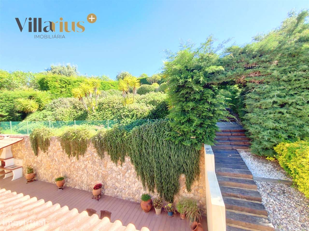 Moradia T5 de Luxo com Piscina e Vista para o Convento de Cristo – Tom-44