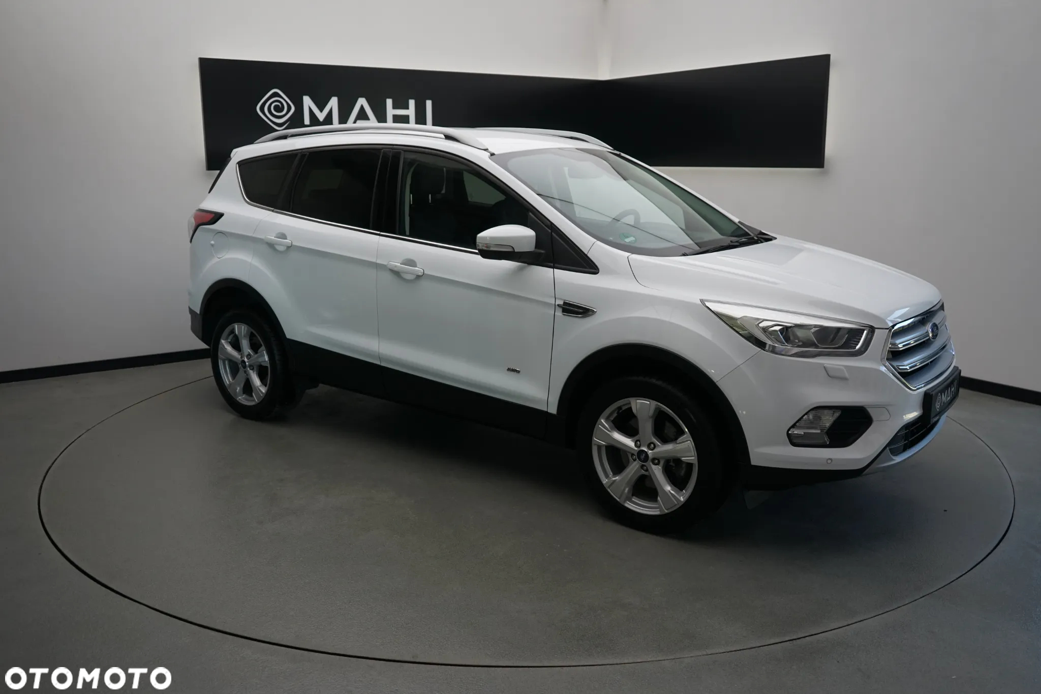 Ford Kuga 2.0 TDCi 4x4 Titanium - 13