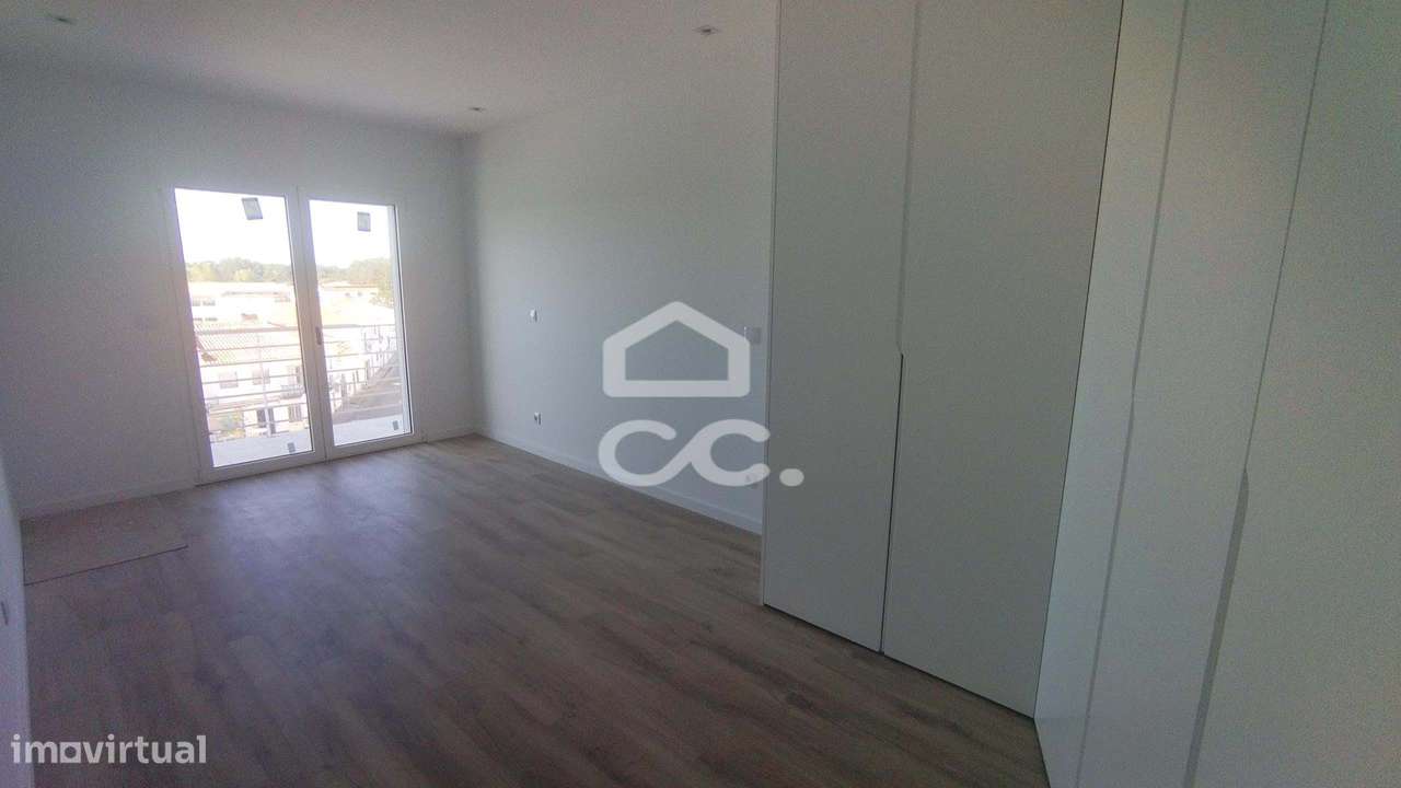 RESERVADO- Apartamento tipo T-1+1 no centro da Vila de Pataias!-12