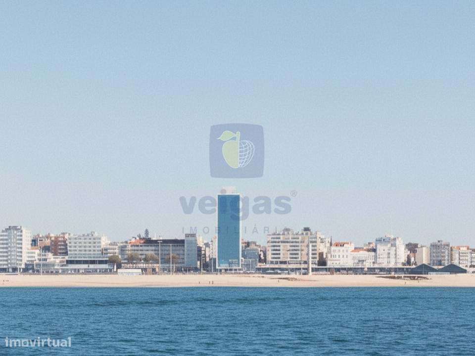 Apartamento T3 Novo  na Figueira Da Foz, perto da praia, com garagem,-24