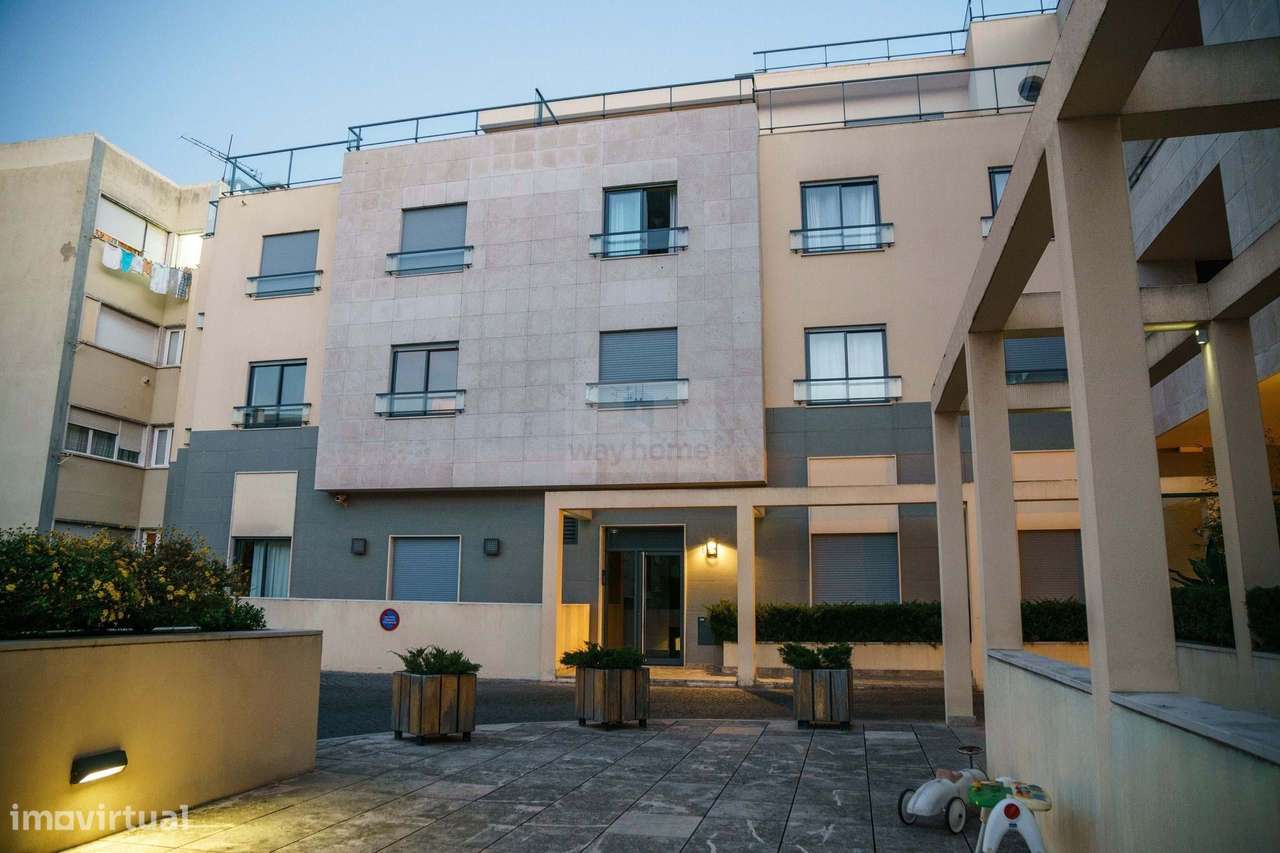 Apartamento T3 | Condomínio Privado Páteo Sá Miranda | Alto de Sto. Am-29