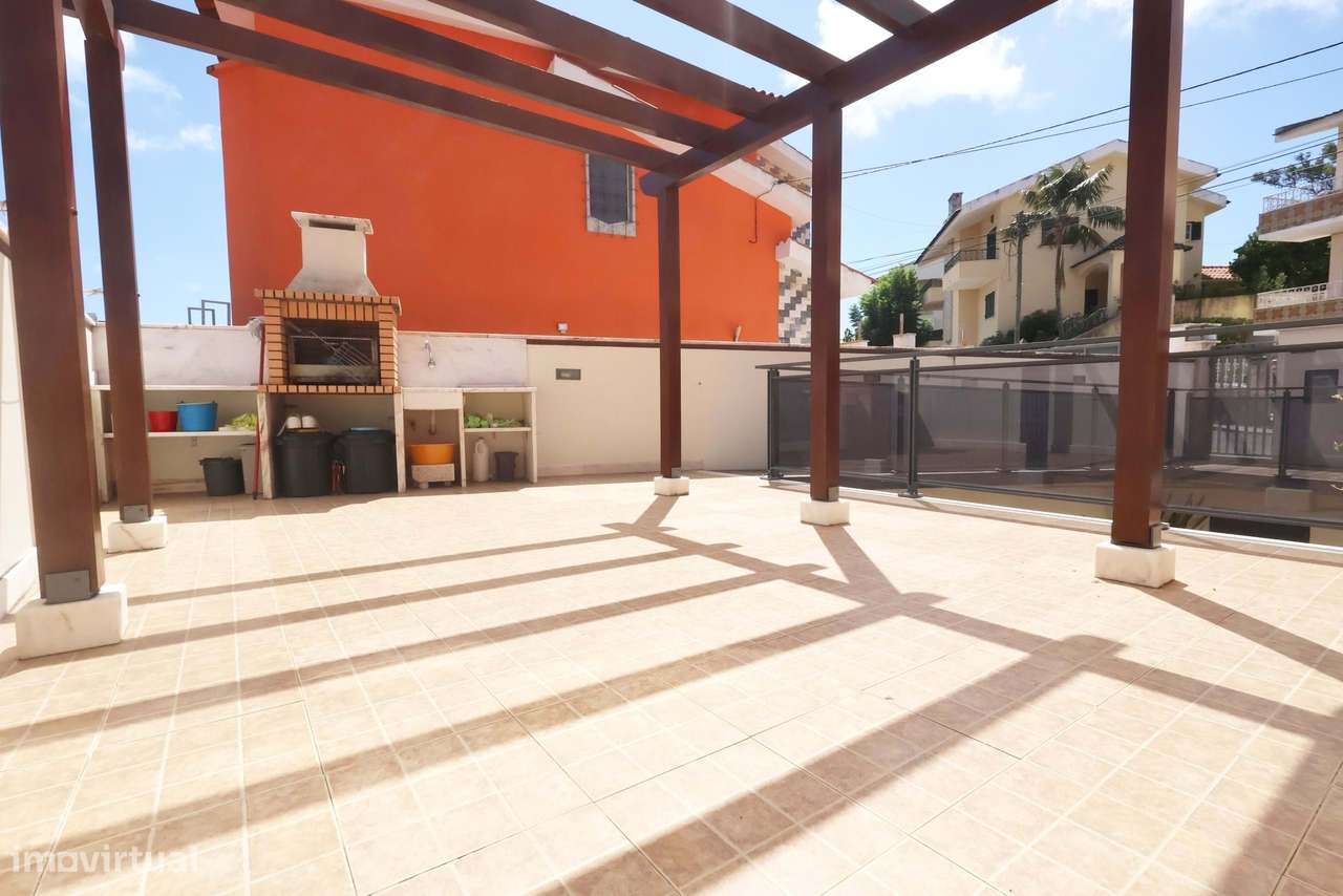 MORADIA EM CASCAIS - Grande imagem: 4/52