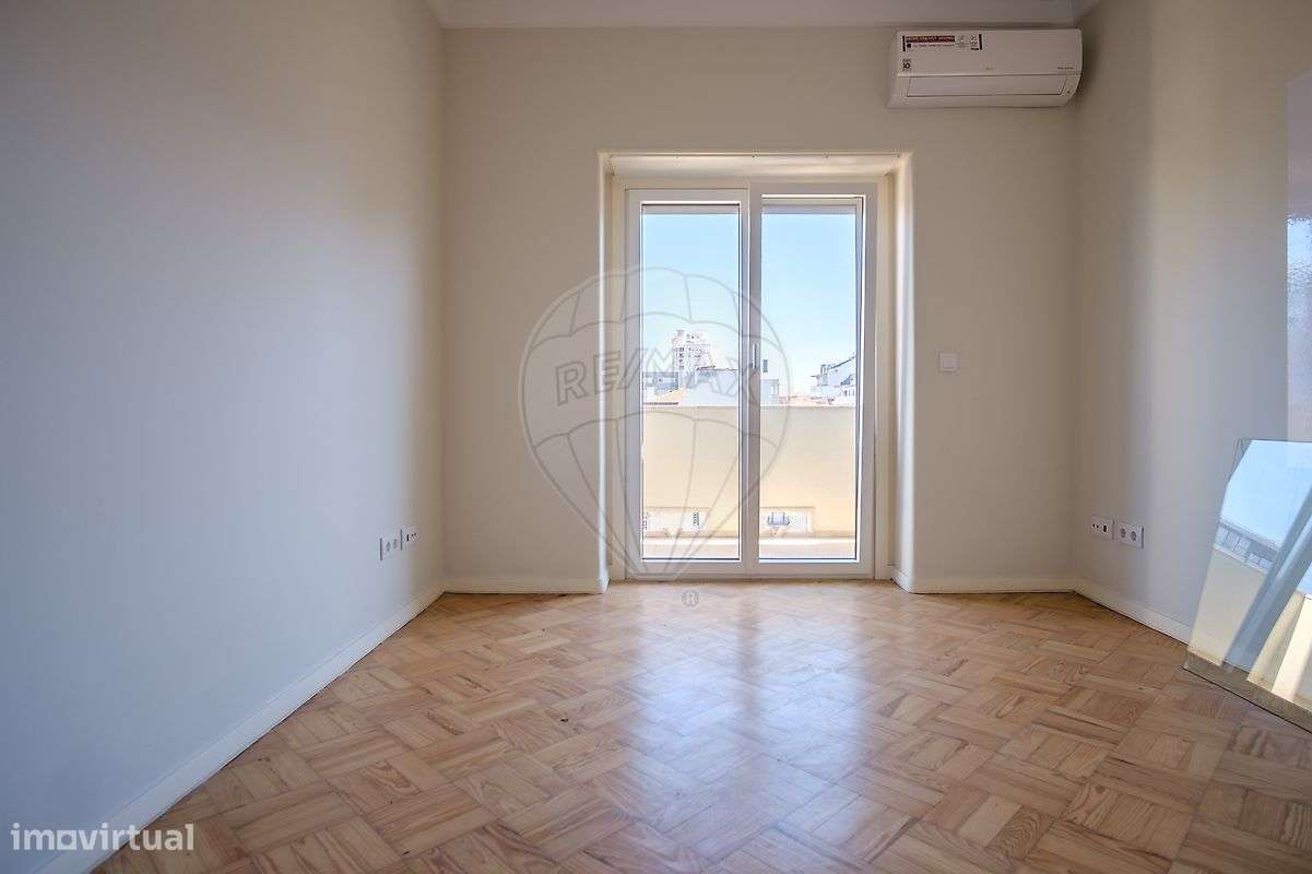 Apartamento T4 para arrendamento - Grande imagem: 2/16