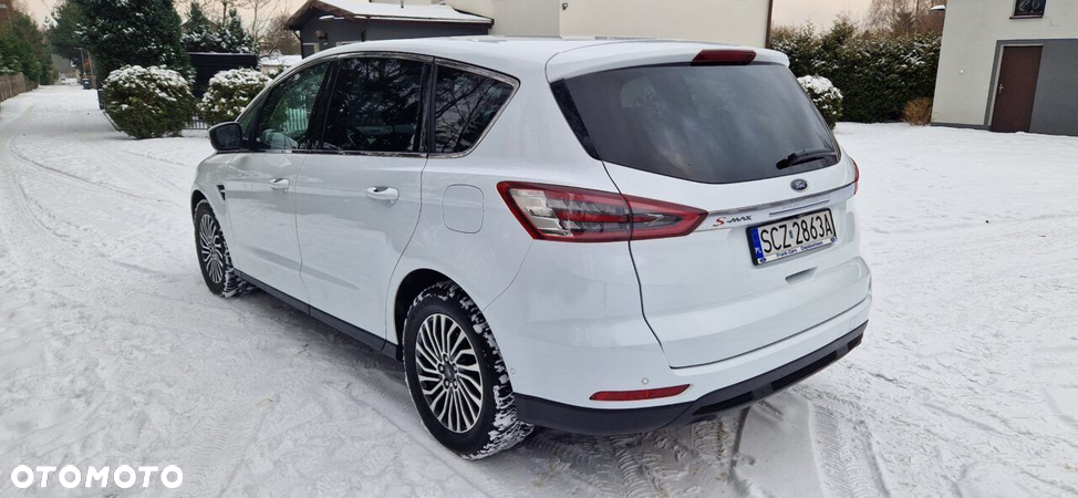Ford S-Max - 23