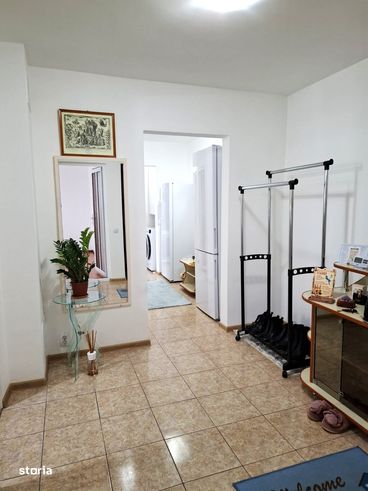 Comision cumparator 0%, apartament 3 camere,decomandat,  etaj 1-5