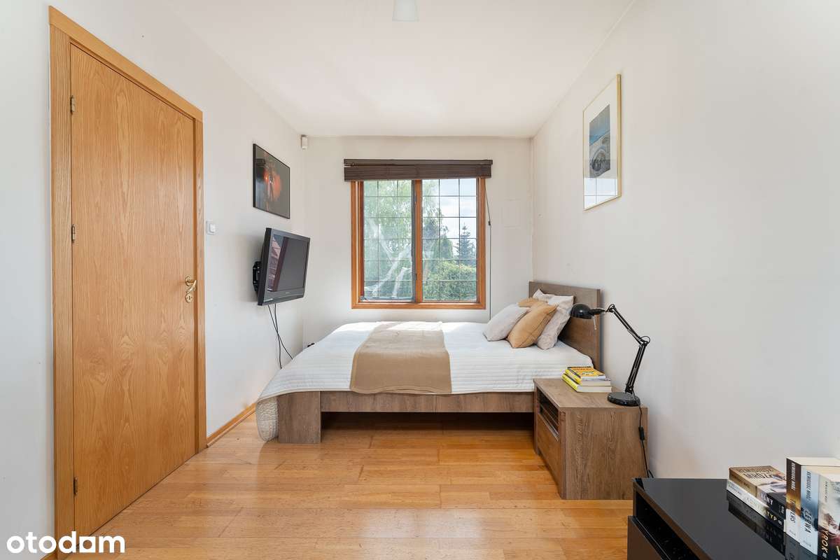 Przestronne mieszkanie 130 m²/4 pokoje + poddasze/2 miejsca postojowe-15