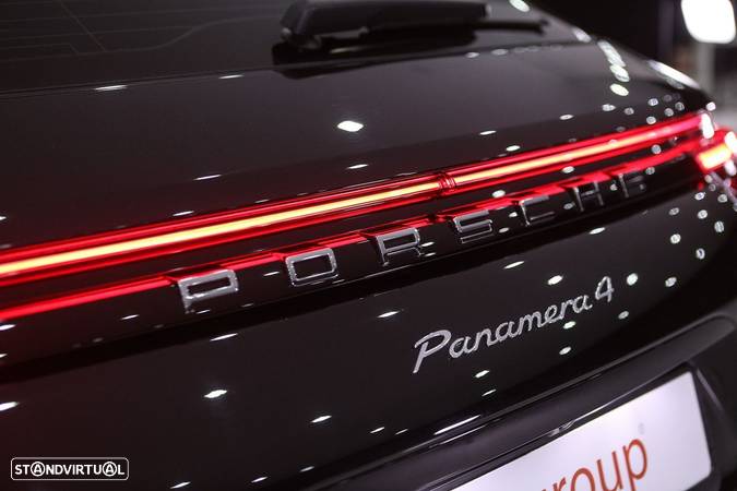 Porsche Panamera Sport Turismo 4 - 24