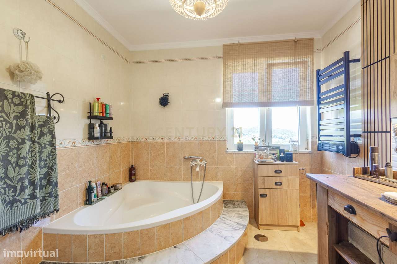 Casa T3 em Valadares, Baião - Oportunidade Única!-35