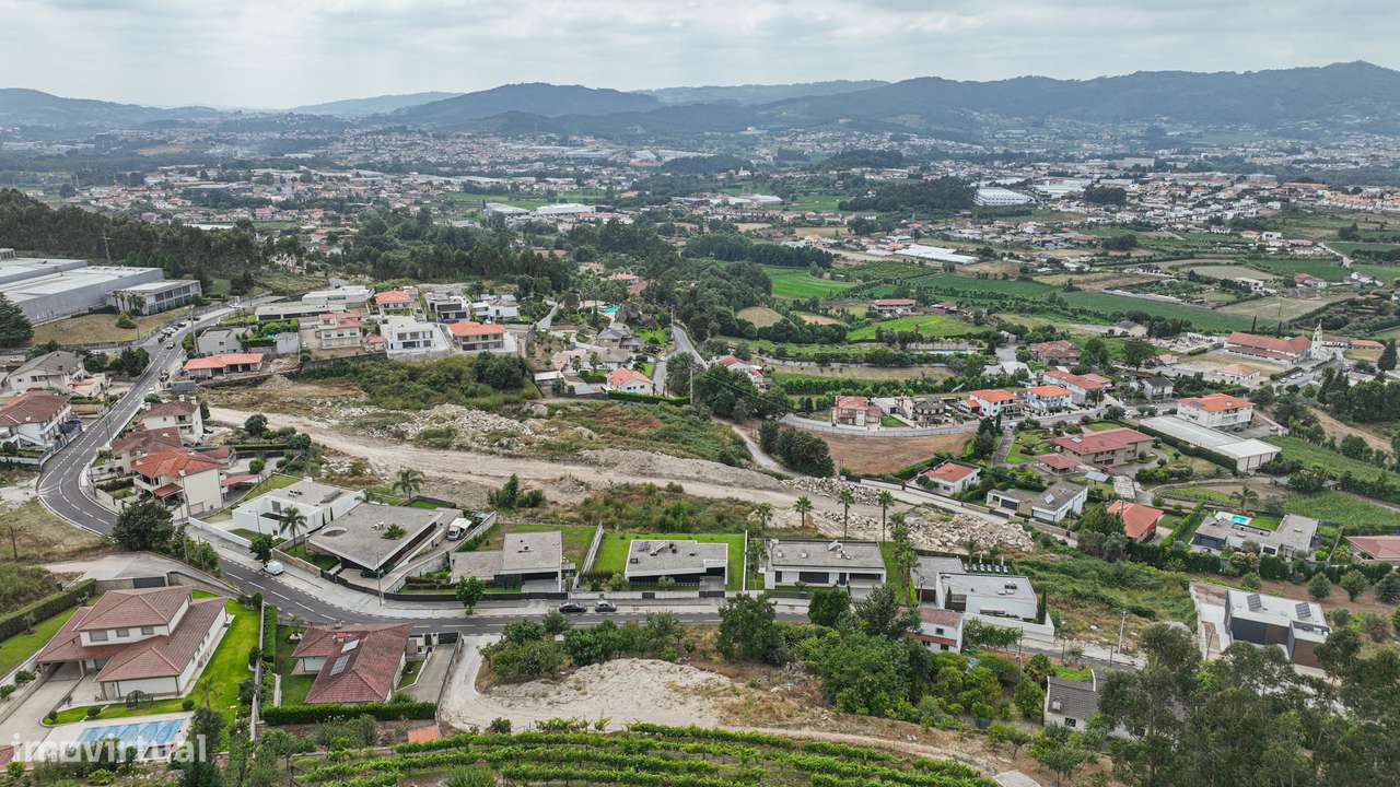 Lotes de terreno com projeto-24