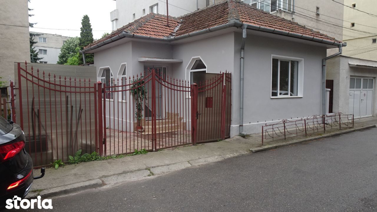 Vand casa in Deva, zona ultracentrala (Kogalniceanu, str. Ulpia),