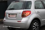 Suzuki SX4 1.6 GLX / Comfort - 32