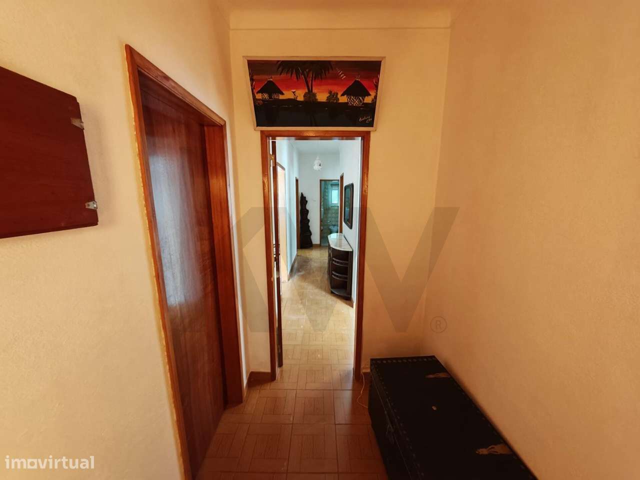 Moradia T3 no Tramagal, numa prestigiada localização da vila-11