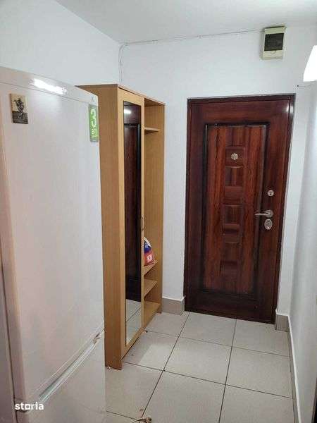 Inchiriez garsoniera zona centrala in Ramnicu Valcea - Imagine principală: 5/5