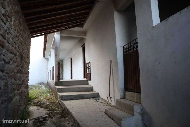 Moradia para restauro - Boticas - Grande imagem: 4/12