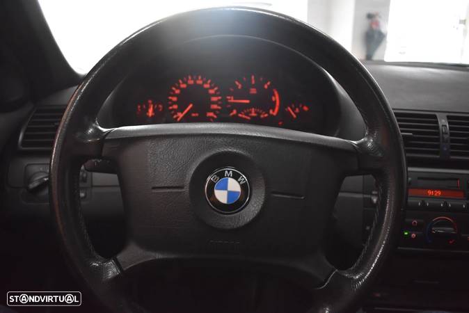 BMW 320 d - 37