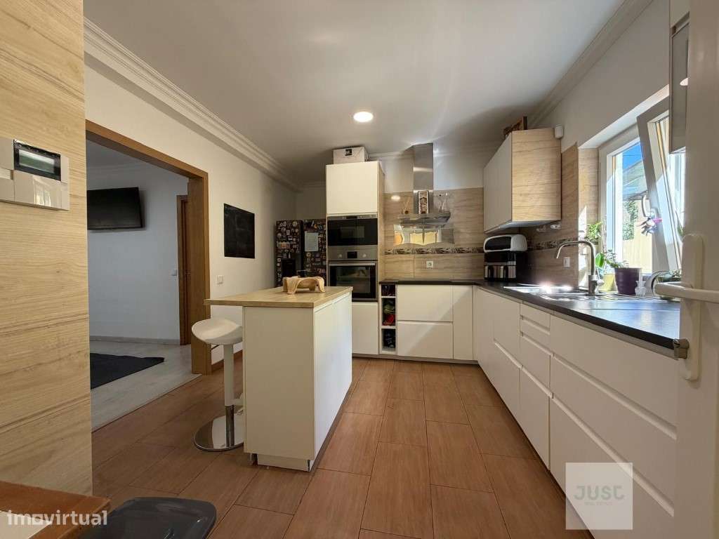 moradia t5 -bairro da milharada- Loures-23