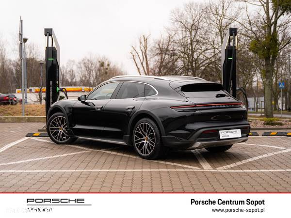 Porsche Taycan 4 Cross Turismo - 3