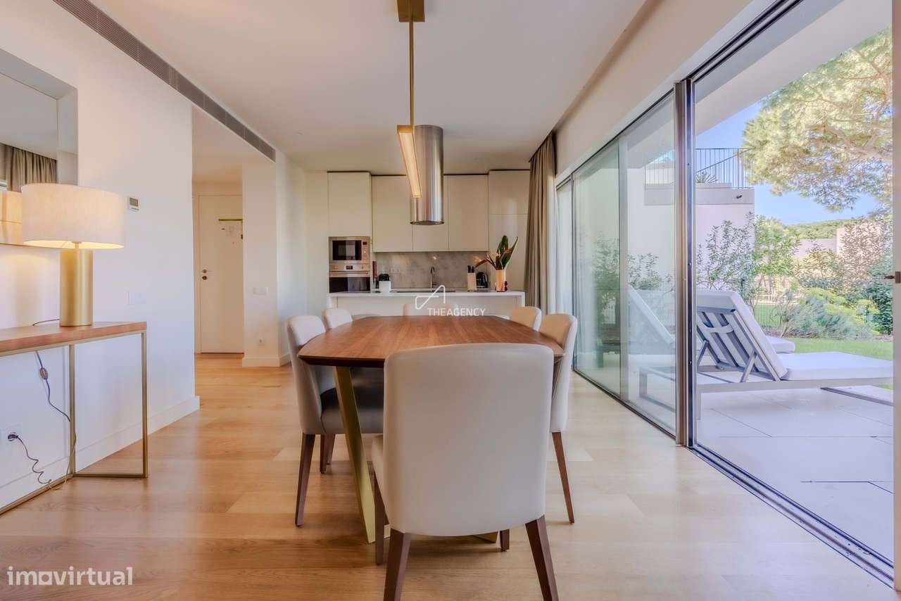 Apartamento T2 Elegante com Jardim Privado e Piscina - Quinta da Marin - Grande imagem: 5/30