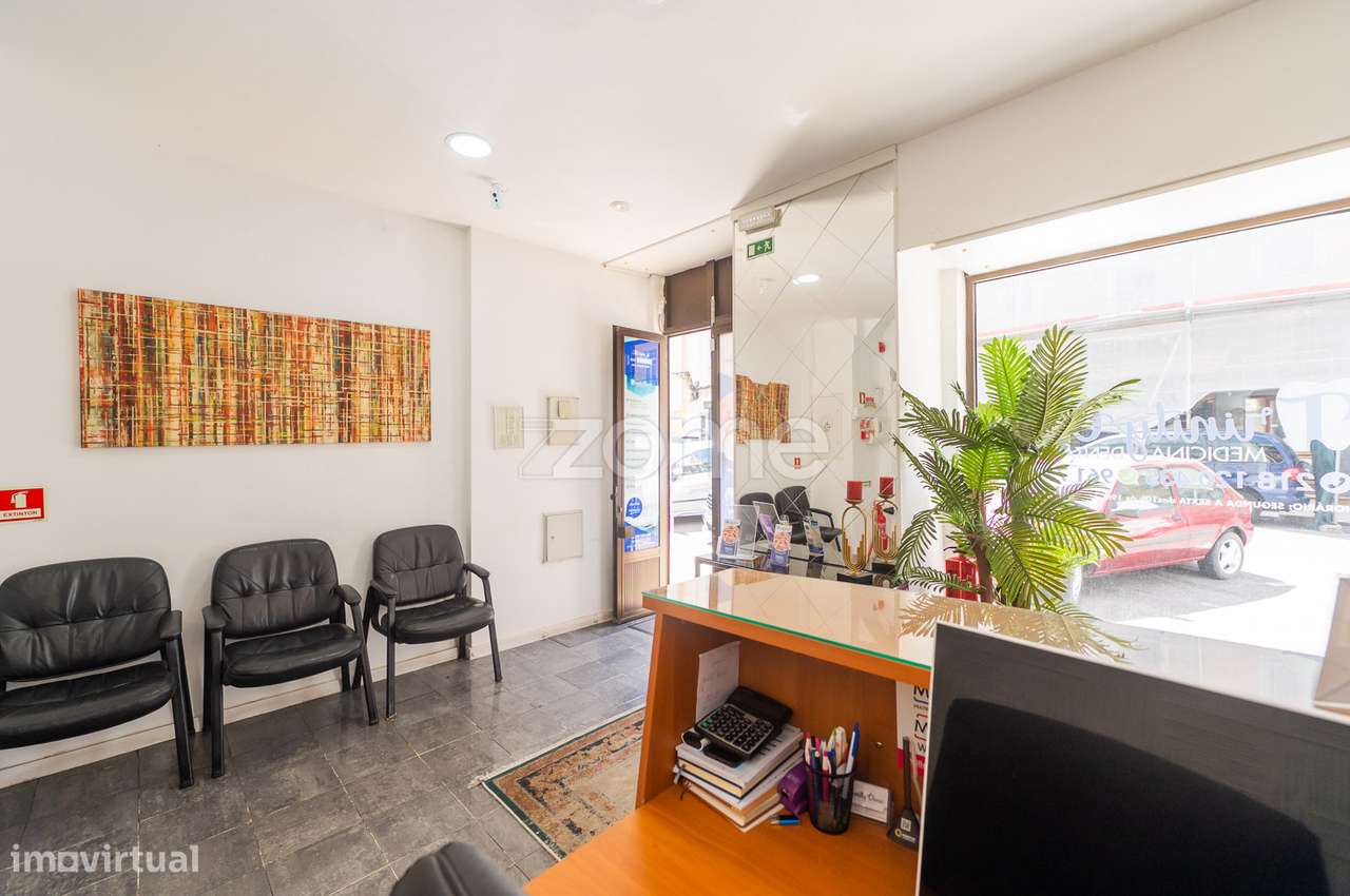 Trespasse de Clínica Dentária Totalmente Equipada – Pronta a Operar... - Grande imagem: 5/34