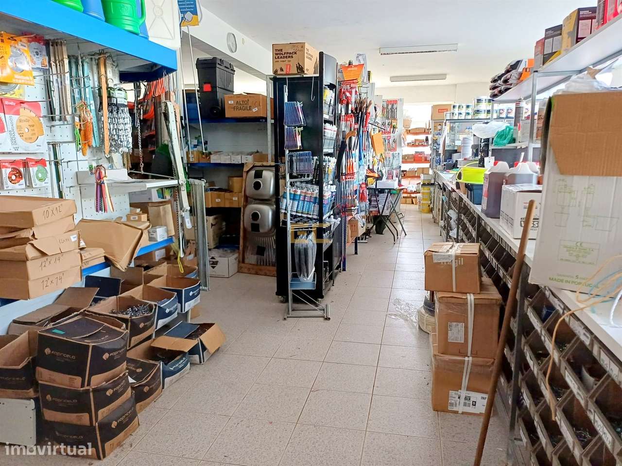 Armazém comercial com Negócio em Funcionamento – Cadima (Cantanhede) - Grande imagem: 4/24