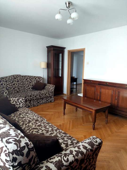 Apartament 4 camere | Teiul Doamnei | Loc de parcare | - Imagine principală: 1/19