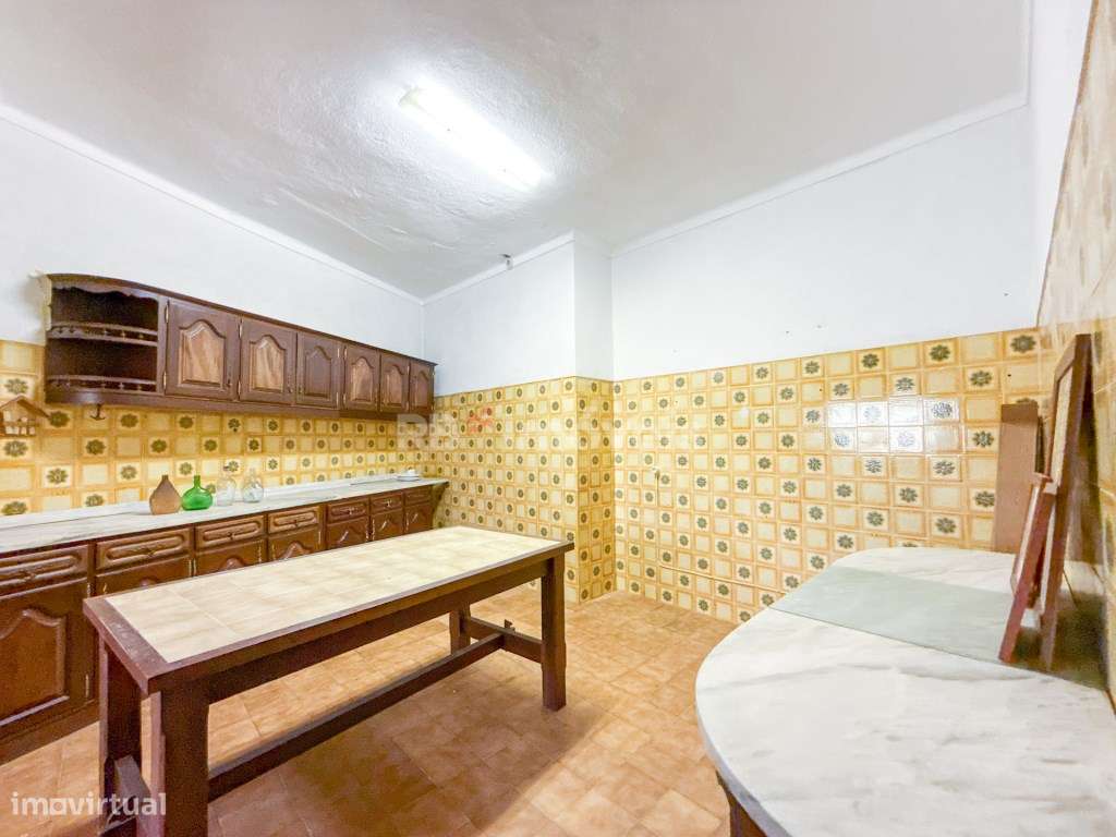 Moradia T2+1 com 2 pisos e garagem - Vila Nova de Paialvo, Tomar-44