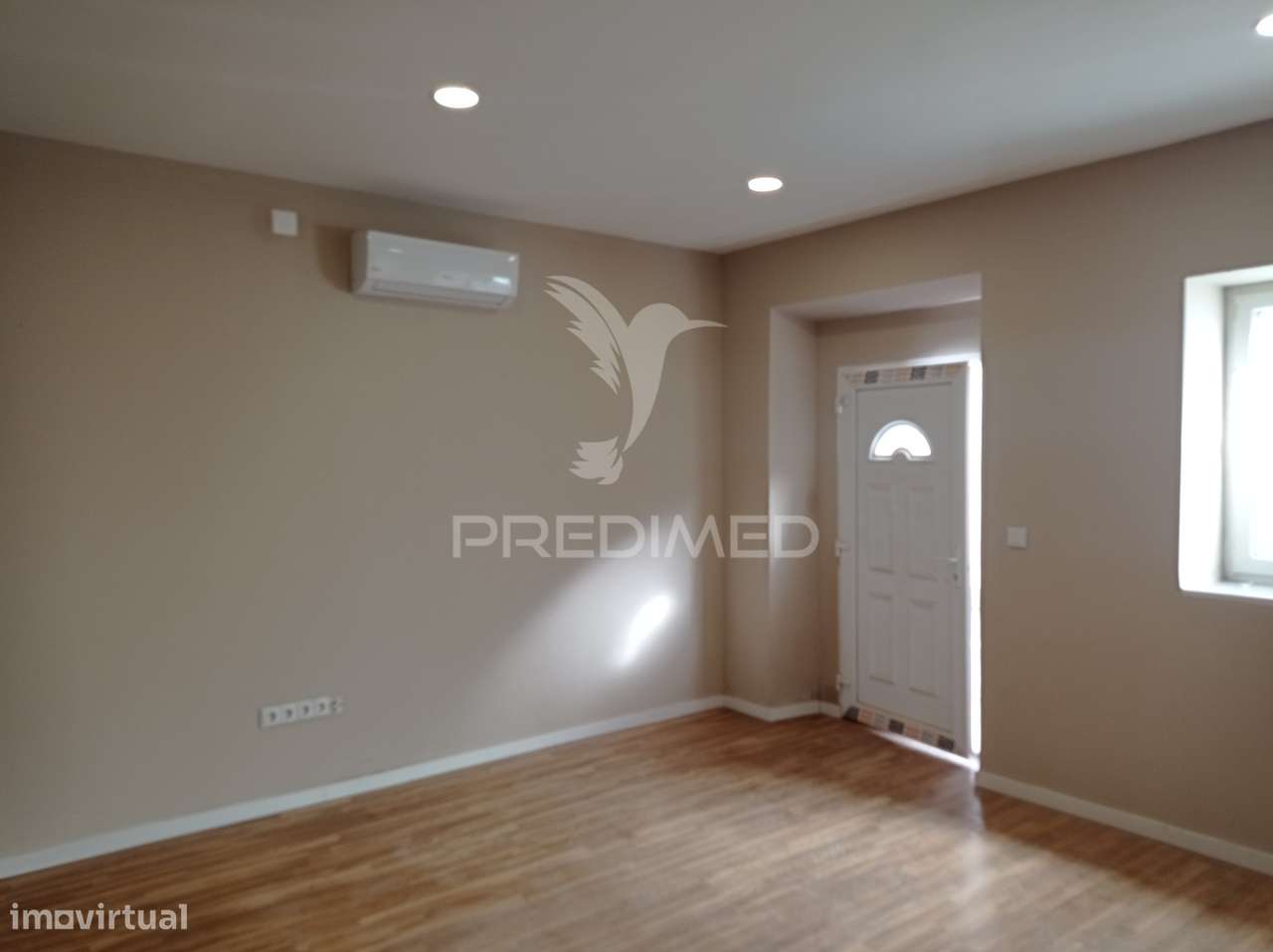 Prédio centro de Montargil - Grande imagem: 5/19