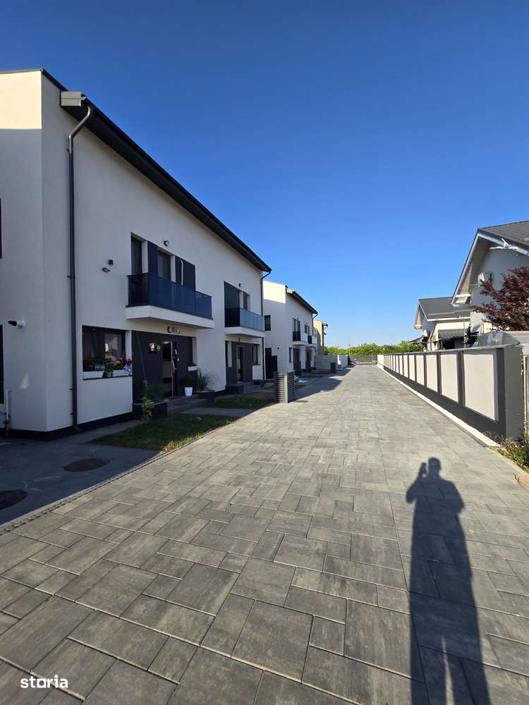 Casa Individuala/duplex P+1+M Otopeni | 700m DN1 str Marin Preda-13