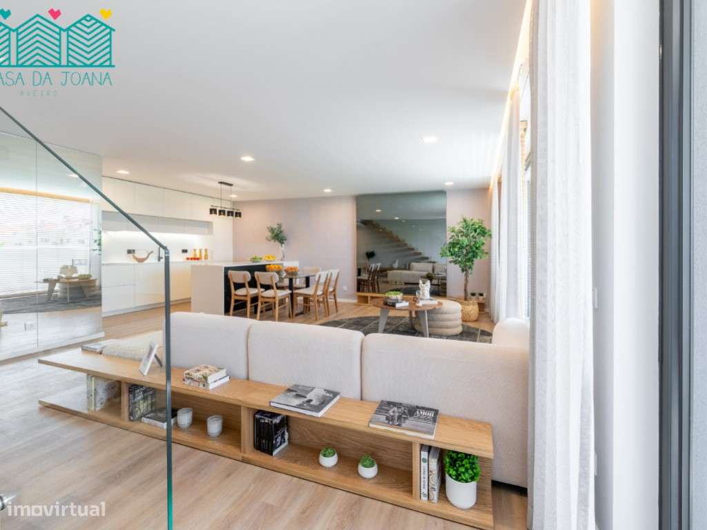 Apartamento T3 Duplex com Lugares de Garagem em Aveiro-5