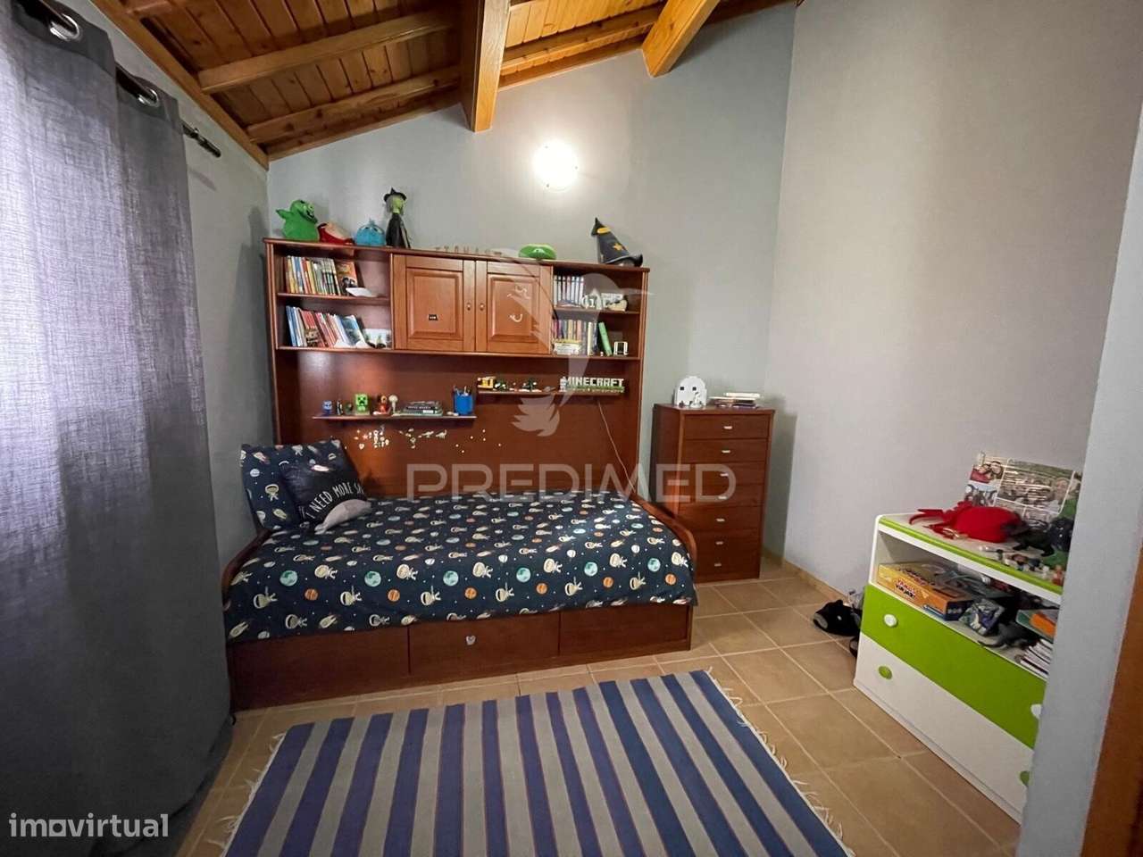 Moradia T4 Ampla + Loja no R/C — Dupla Oportunidade em São Bartolomeu - Grande imagem: 5/11