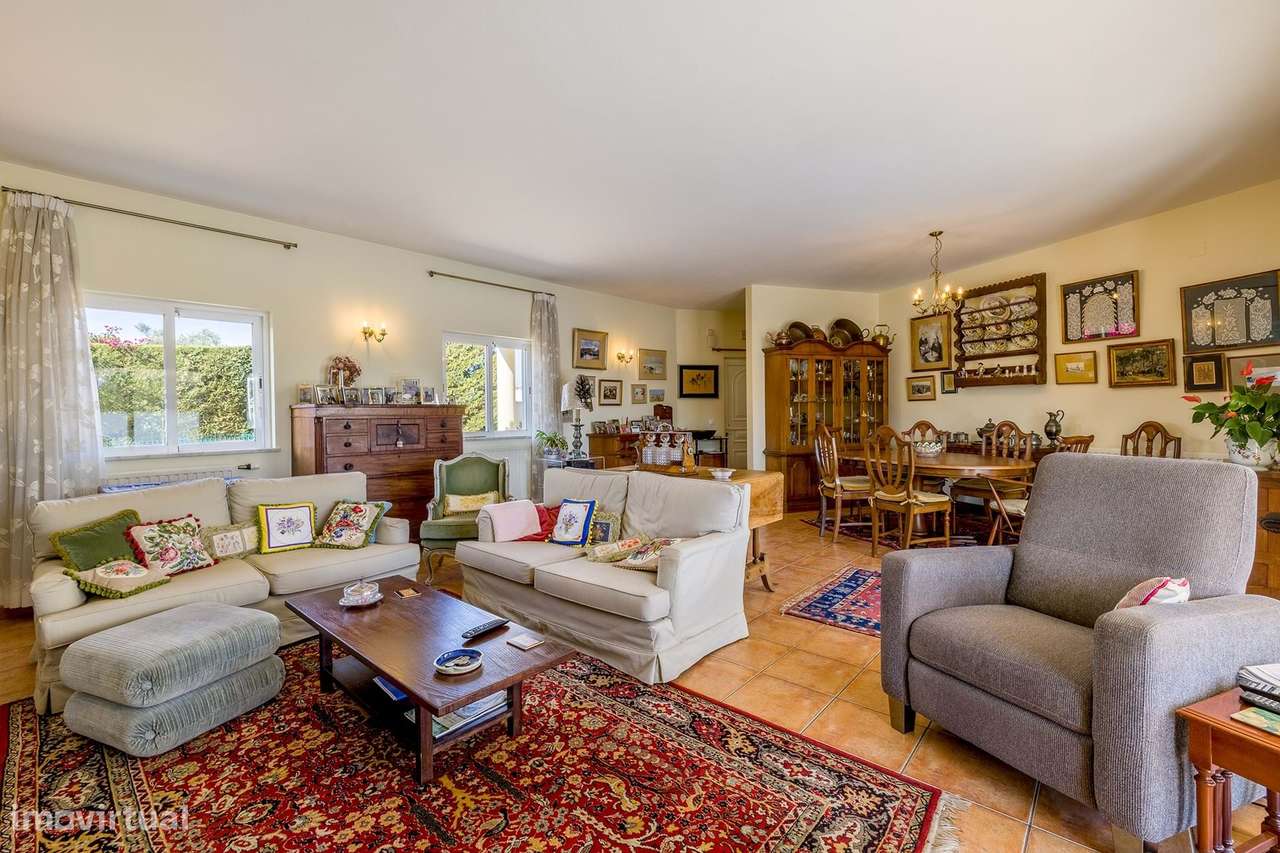 MORADIA TÉRREA V4 COM PISCINA PARA VENDA NO SARGAÇAL - Grande imagem: 4/39