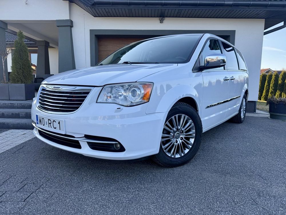 Chrysler Town & Country V (2007-2016) 3.6 Limited 2016