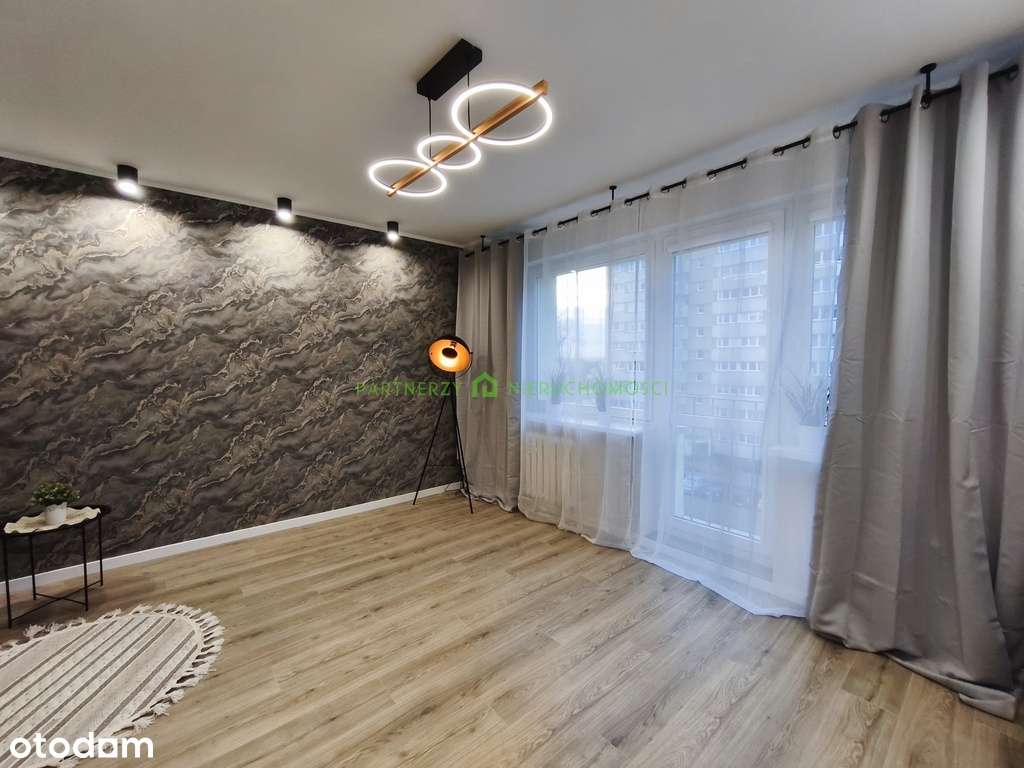 Po remoncie kawalerka z sypialnią na os. Przyjaźni-16