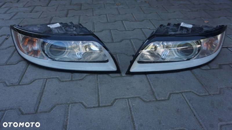 VOLVO S40 V50 LIFT - LAMPA LEWA PRAWA PRZÓD KOMPLET - 1