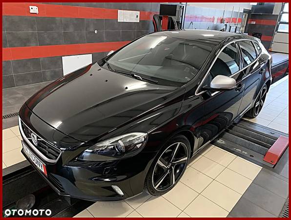 Volvo V40 D2 RDesign - 1